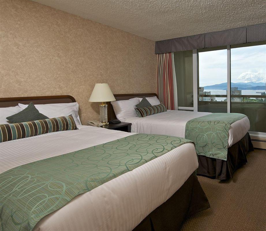 فانكوفر Coast Plaza Hotel And Suites المظهر الخارجي الصورة